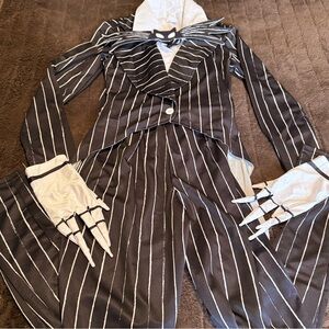Disney Nightmare Before Christmas 6 piece costume
